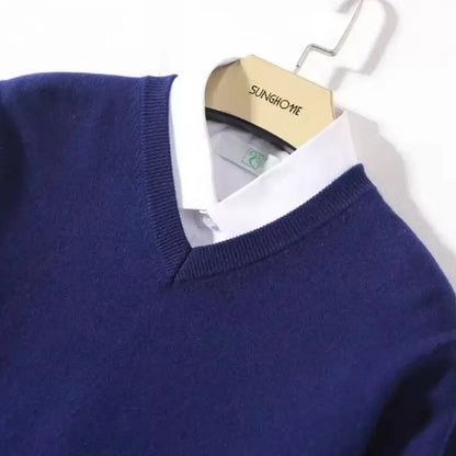 Maglione da uomo in lana con scollo a V