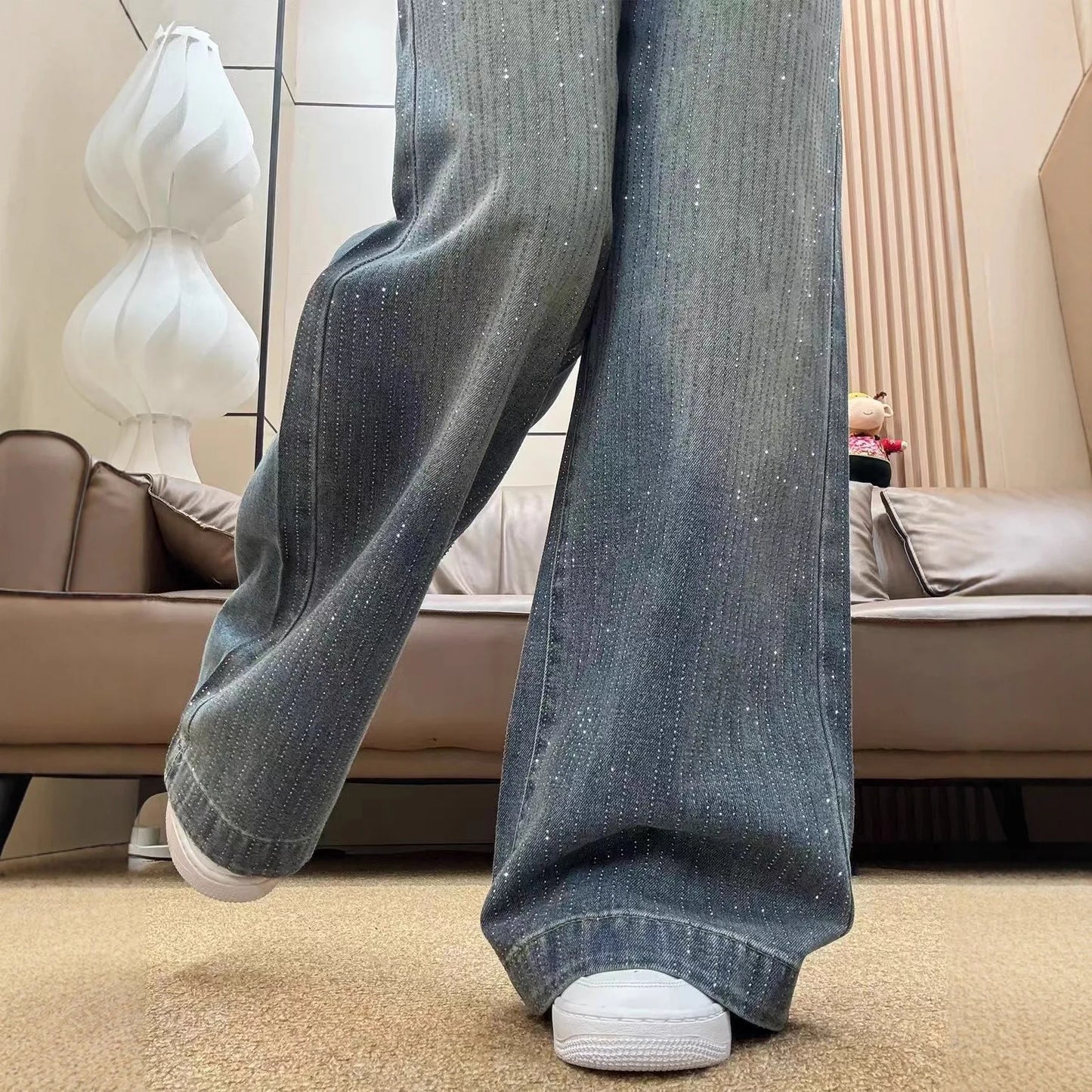 Jeans a gamba larga retrò con diamanti da donna