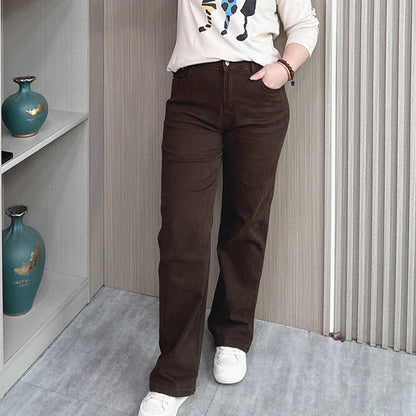 Jeans dritti a vita alta taglie forti